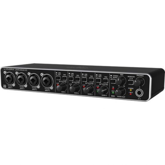 BEHRINGER UMC404HD INTERFACE